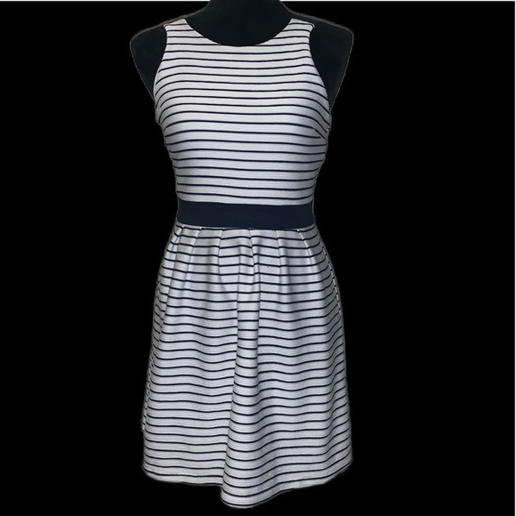 Candie's Dresses & Skirts - MINI DRESS FIT & FLARE W/ CROSS BACK